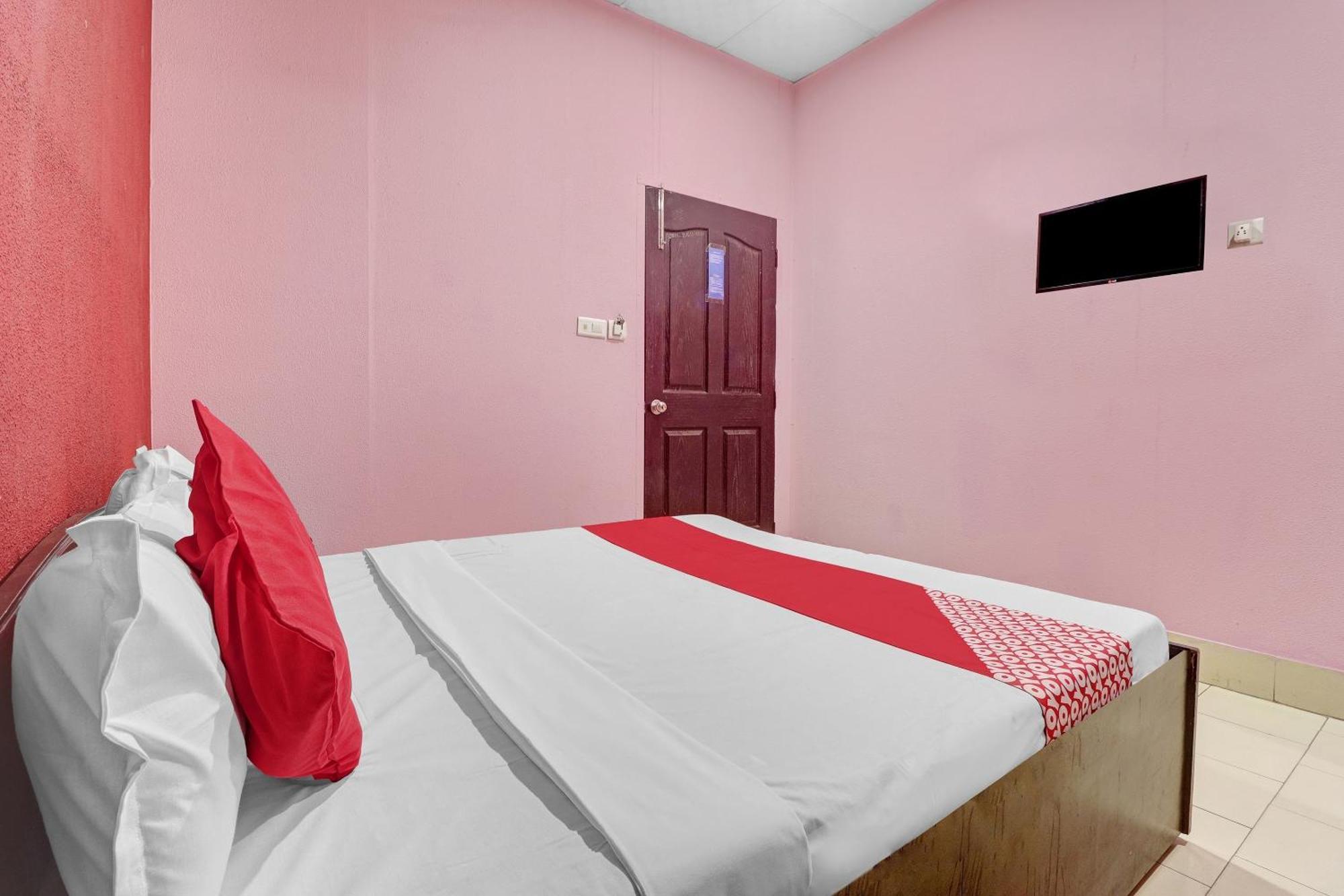 Hotel O Drizzling Land Muradnagar Extérieur photo
